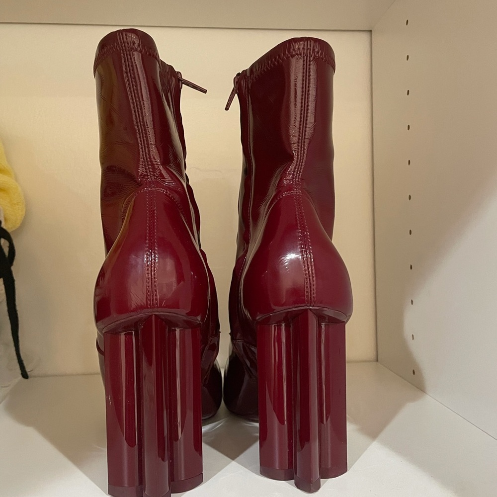 Louis Vuitton heeled Boots - Picture 4 of 4